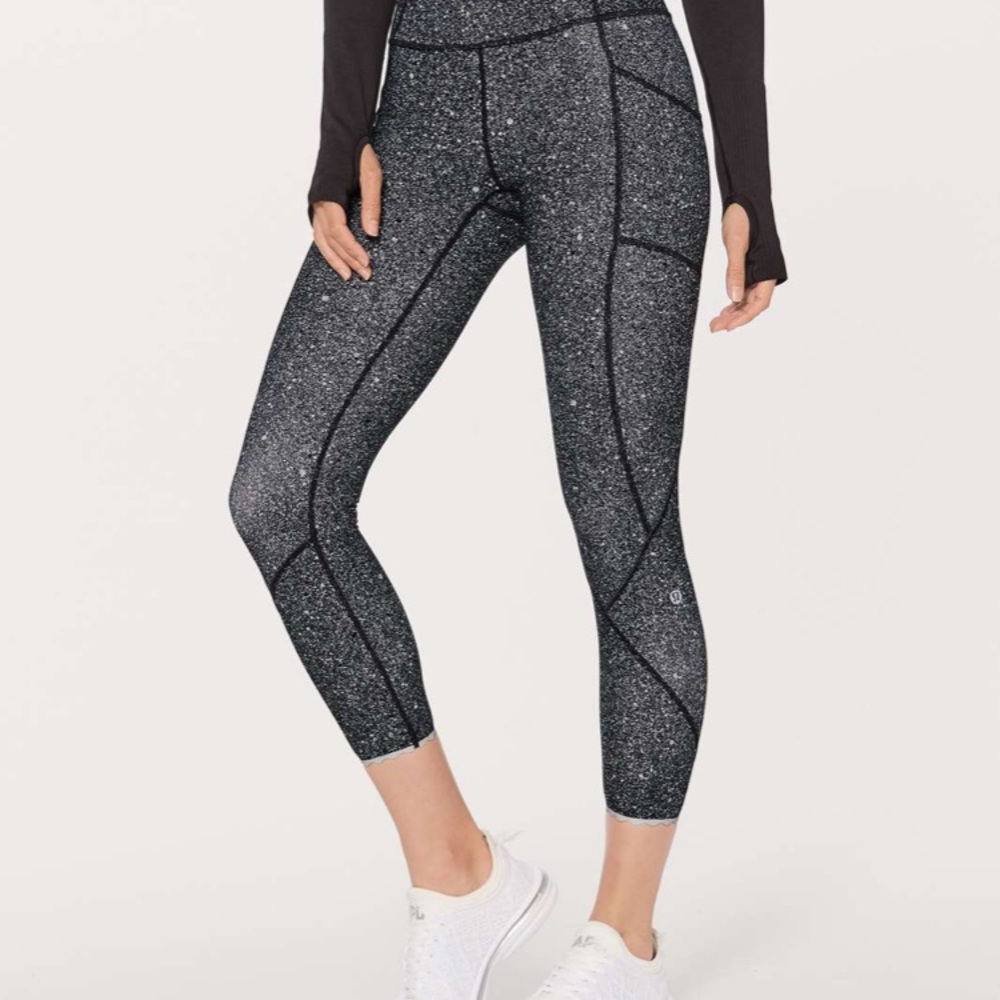 Lululemon Tight Stuff Tight